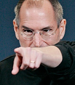14 Steve_Jobs_pointing_big
