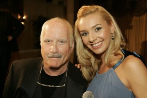 _u7y2853 Richard Dreyfuss and Desiree Anderson