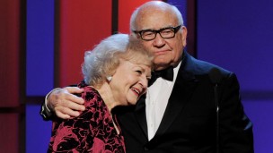 gty_betty_white_ed_asner_thg_111213_wmain